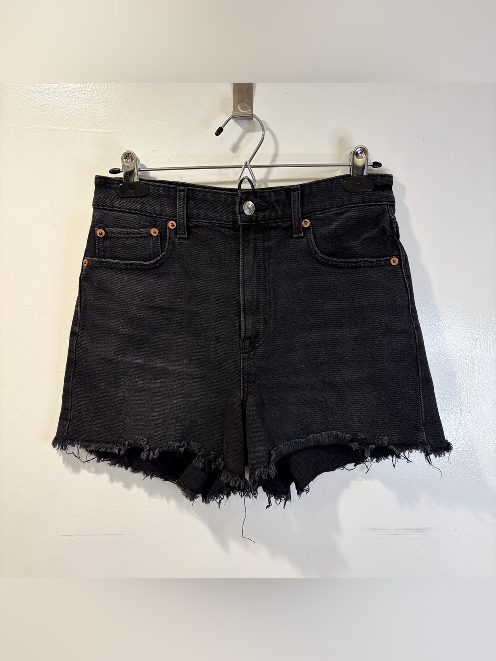 American Eagle Highest Rise 90s Boyfriend Short